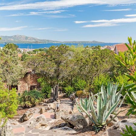 Geco Di Giada Art Suites - Adult Only Porto Rotondo Exteriör bild