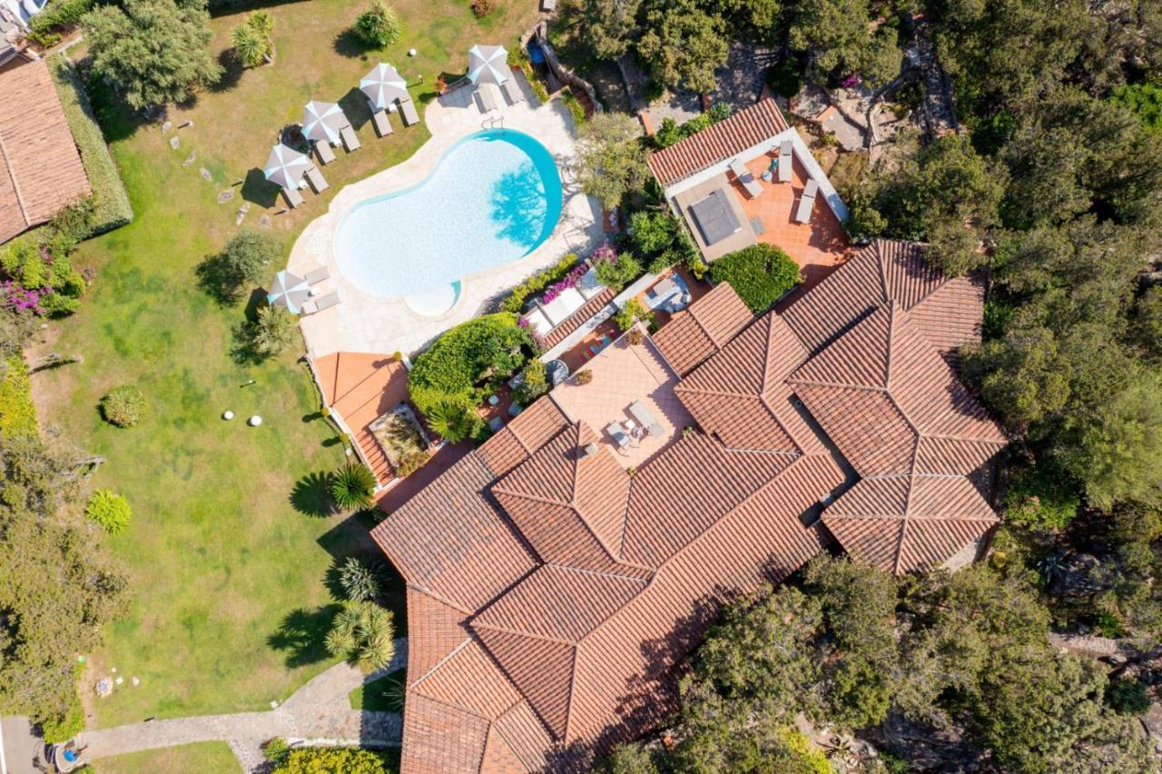 Geco Di Giada Art Suites - Adult Only Porto Rotondo Exteriör bild