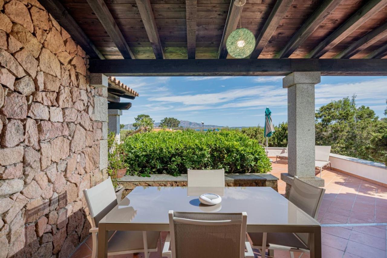 Geco Di Giada Art Suites - Adult Only Porto Rotondo Exteriör bild