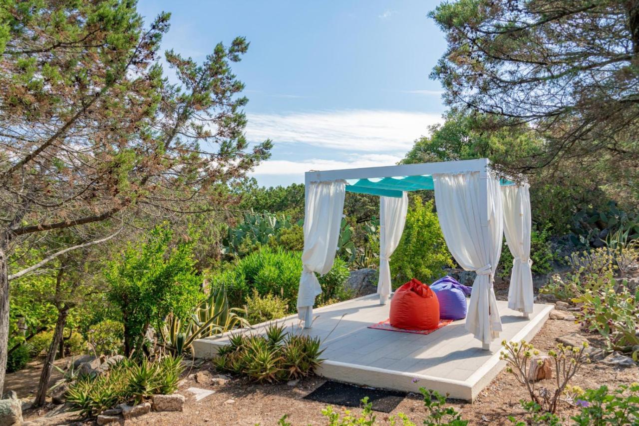 Geco Di Giada Art Suites - Adult Only Porto Rotondo Exteriör bild