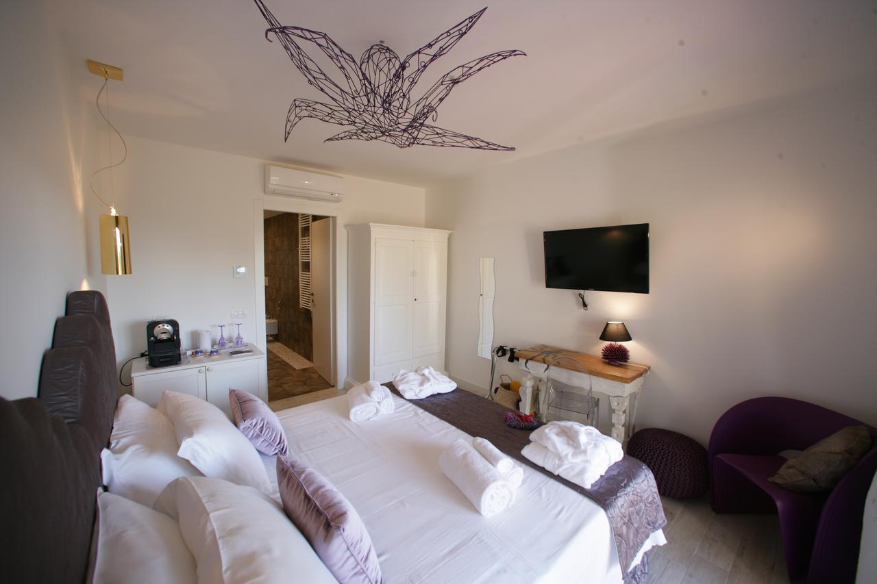 Geco Di Giada Art Suites - Adult Only Porto Rotondo Exteriör bild