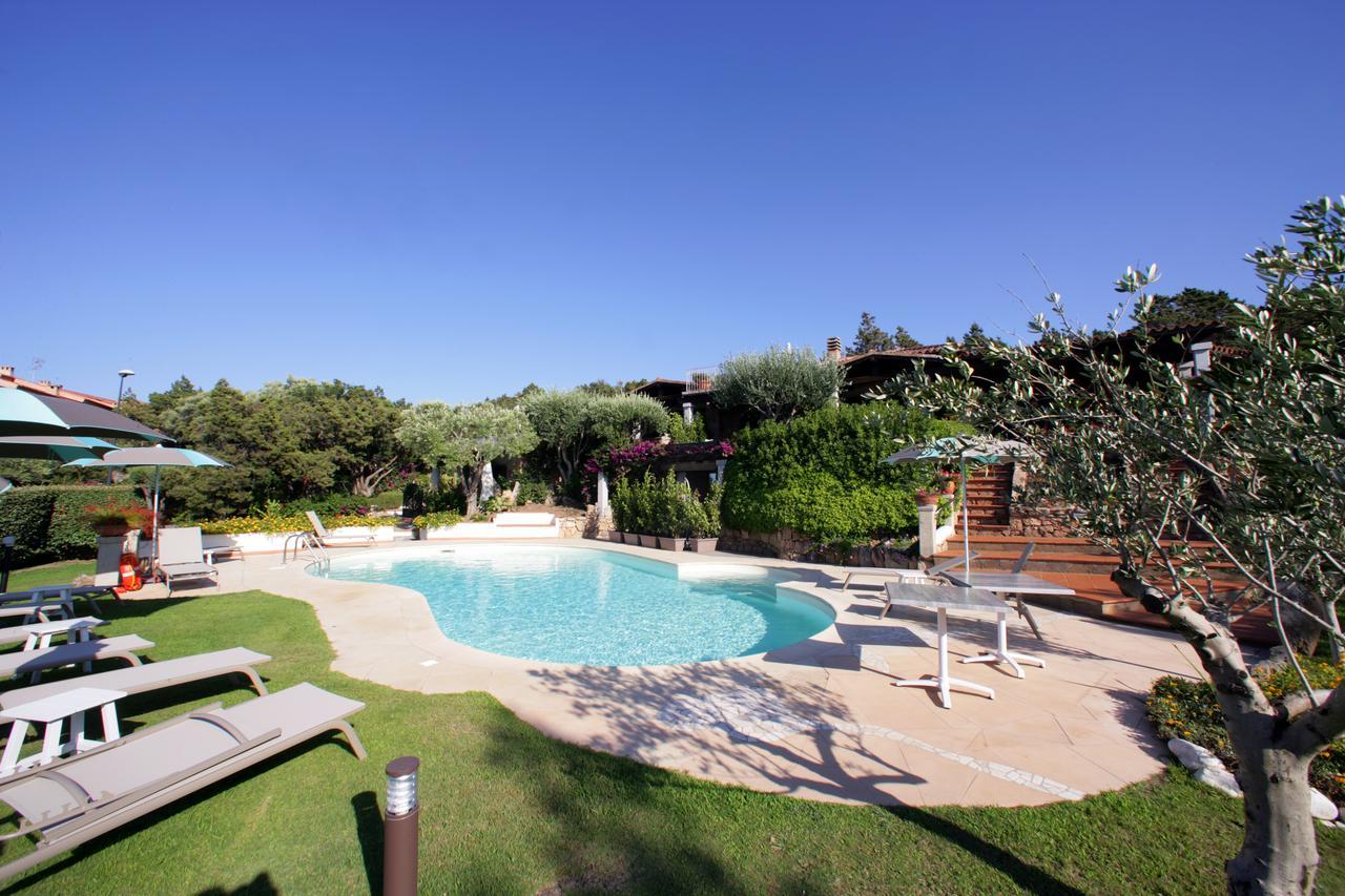 Geco Di Giada Art Suites - Adult Only Porto Rotondo Exteriör bild